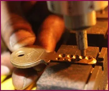 Roselle Park NJ Locksmith Store Roselle Park, NJ 908-967-5567 - 17-key-making
